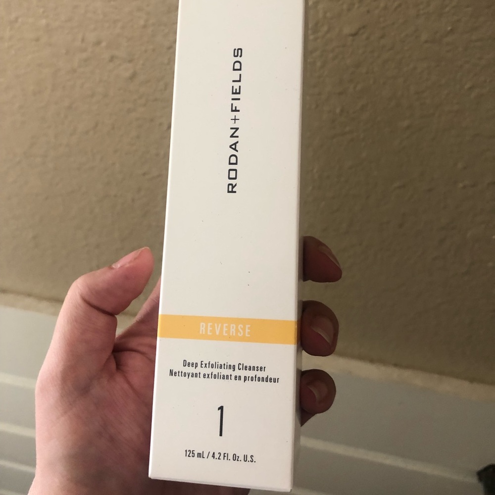 Rodan+Fields Reverse Deep Exfoliating Cleaner